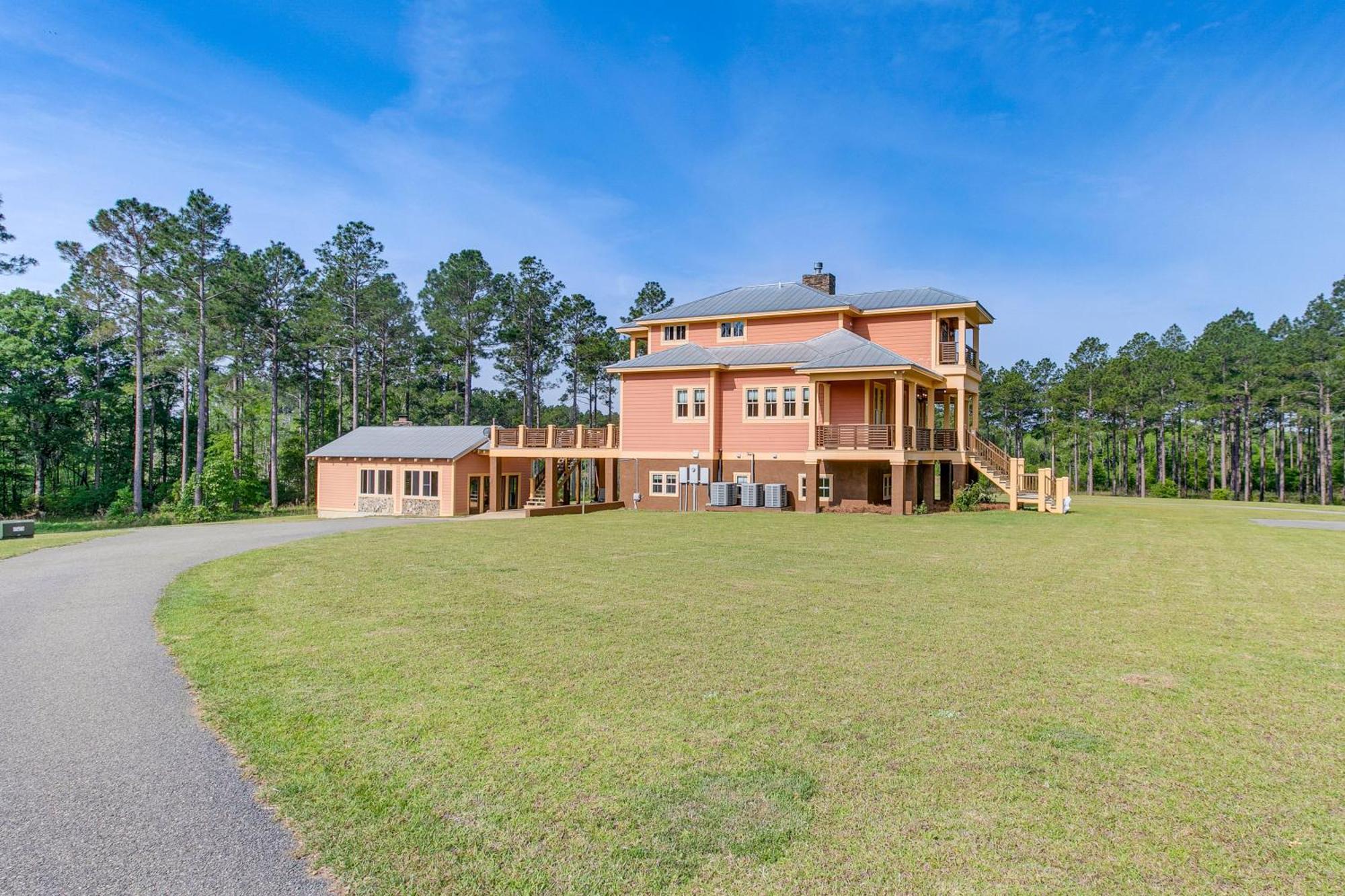Secluded Home With Deck - Near Downtown Fitzgerald! Esterno foto