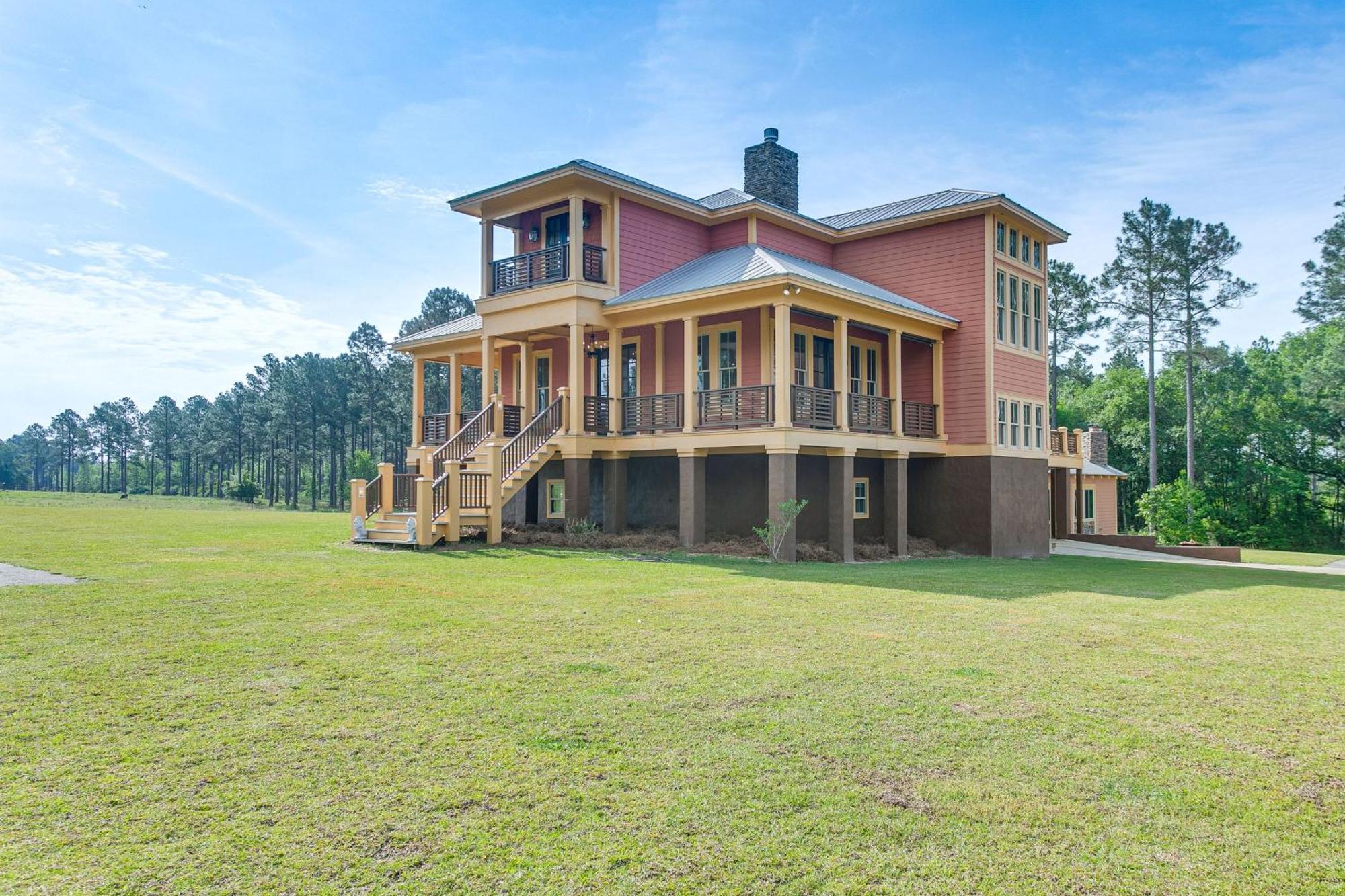 Secluded Home With Deck - Near Downtown Fitzgerald! Esterno foto